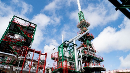 Repsol inicia produção na primeira fábrica ibérica de combustíveis renováveis