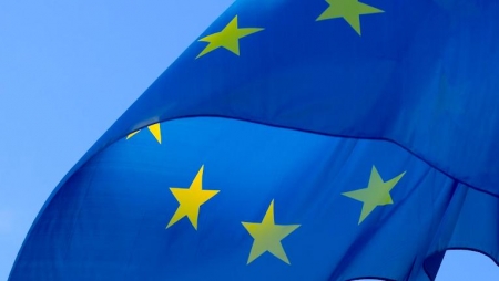Comissão Europeia suspende proposta de imposto digital europeu