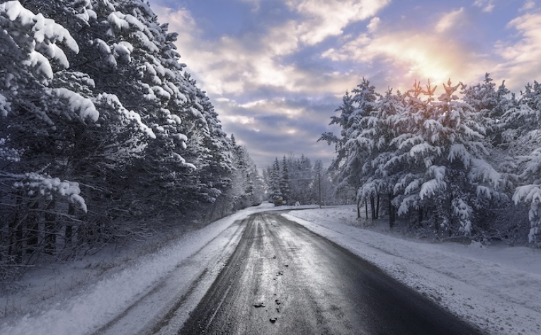 Solução NEC otimiza manutenção das estradas em climas de neve