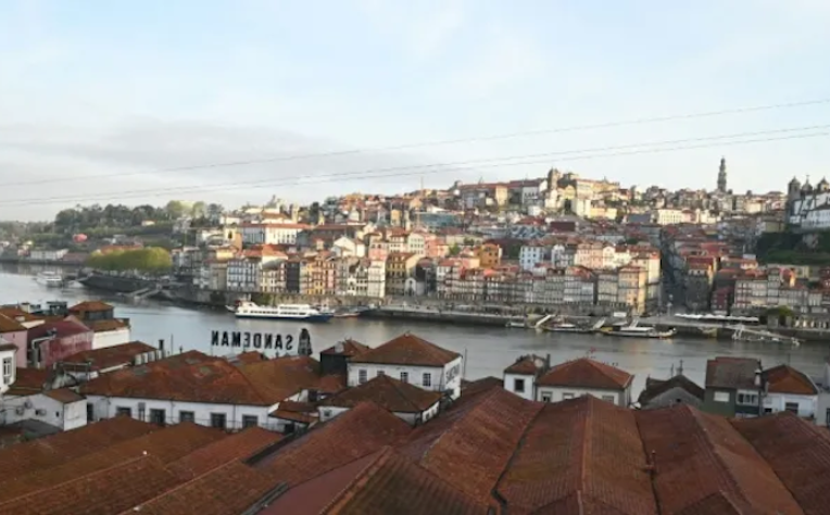 Câmara do Porto e ESRI transformam reabilitação urbana com SIG móvel
