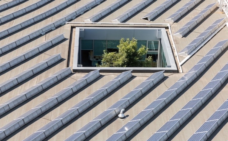 Sonae acelera descarbonização com redução de 25% das emissões e reforço das energias renováveis