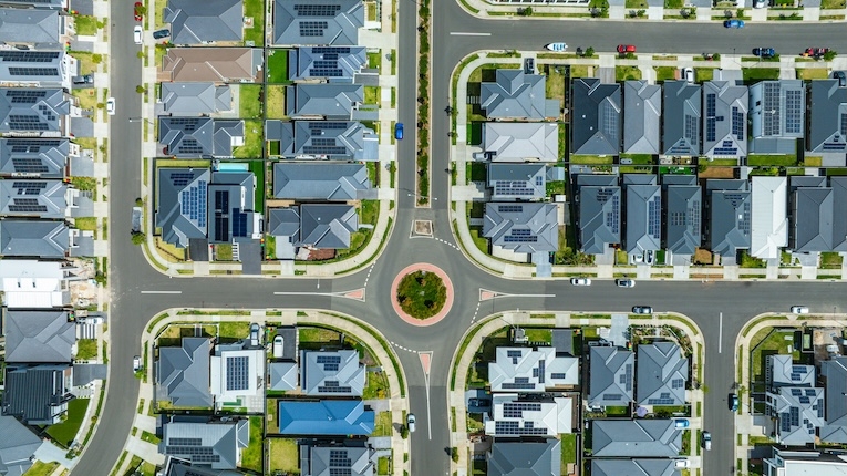 Inteligência Artificial abre novas vias para melhorar serviços, eficiência e competitividade urbana