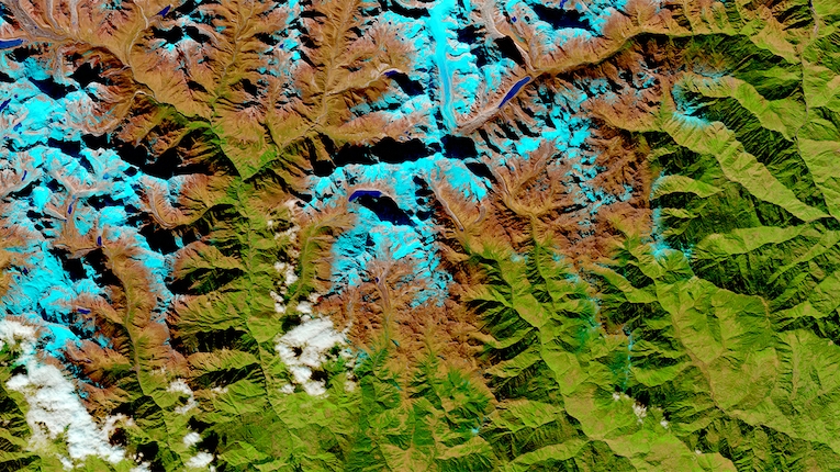 IBM promove Inteligência Artificial geoespacial para endereçar desafios climáticos