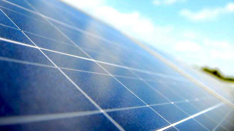 Iberdrola investe na energia solar