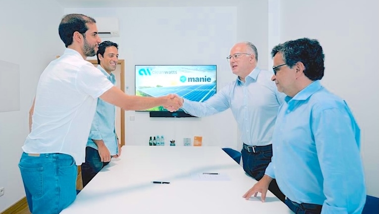 Cleanwatts leva comunidades de energia renovável a clientes Manie