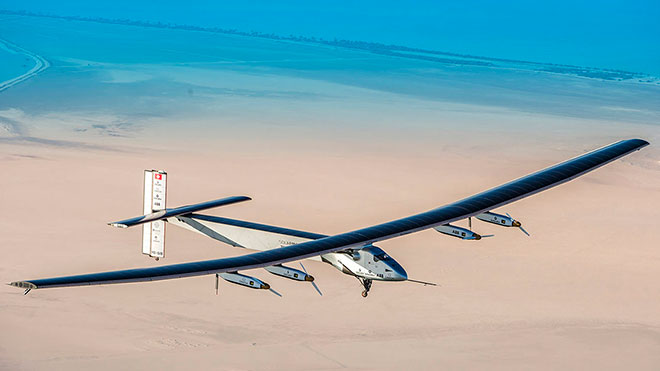 Solar Impulse 2 termina volta ao Mundo